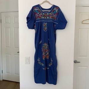 Vintage Mexican embroidered dress